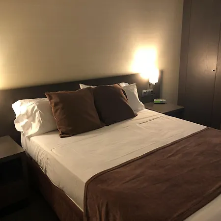Hotel Sleep & Fly El Prat de Llobregat