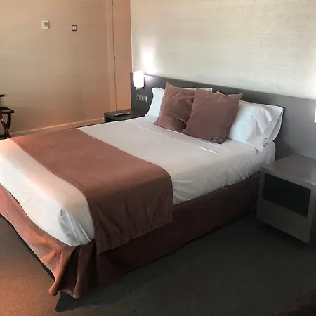 Hotel Sleep & Fly 4*